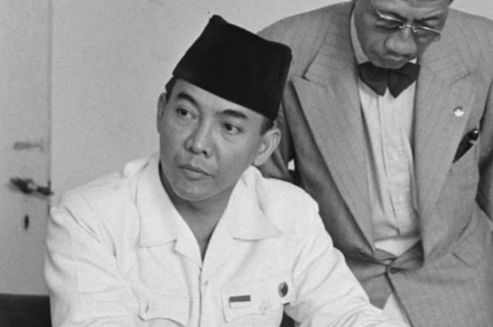 Dr. Ir. H. Soekarno atau Bung Karno adalah Presiden pertama Republik Indonesia. (Instagram.com/@thebigbung)

