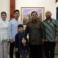 Hari Raya Idul Fitri 1445 H, Prabowo Subianto Halal Bihalal bersama Gibran dan Kerabat di Kertanegara