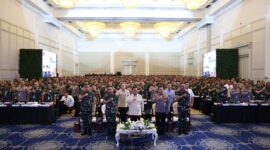 Ingatkan Para Pimpinan TNI-Polri,  Presiden Prabowo Subianto: Rakyat Menuntut Dedikasi yang Tinggi