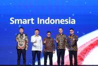 President of Huawei Cloud Marketing William Dong, Chairman of Board of Directors Huawei Indonesia Xin Dajiang, Wakil Menteri Komunikasi & Digital Nezar Patria, President of Huawei Cloud APAC Sunny Shang, dan CEO of Huawei Cloud Indonesia Leon Fang pada Huawei Cloud Summit Indonesia 2025 di Jakarta