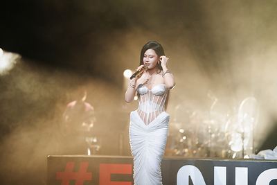 JJ Lin, Tia Ray, dan Lil Ghost Meriahkan Panggung Formula 1 Singapore Grand Prix, Didukung TME